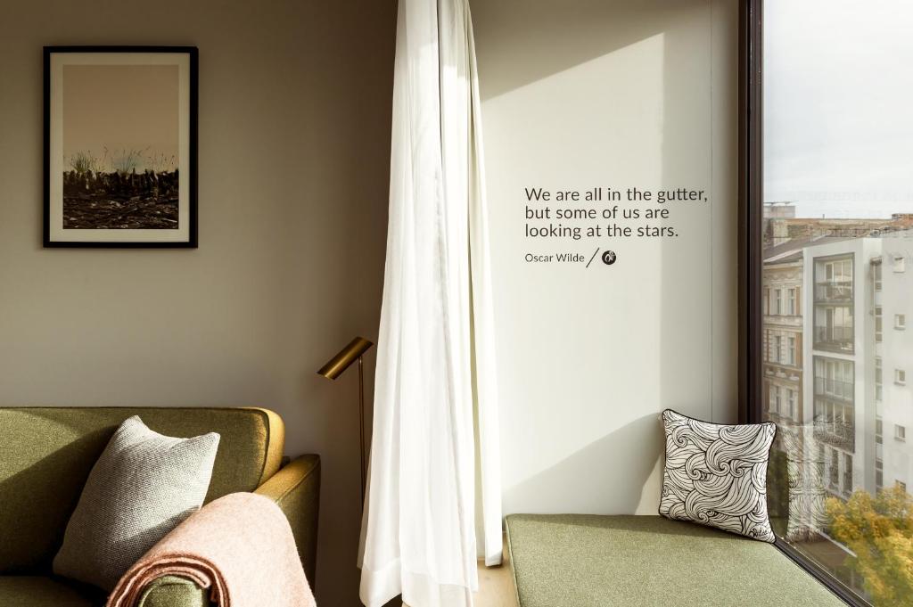Wilde Aparthotels Berlin, Checkpoint Charlie photo 4