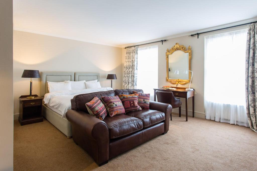 The Angel Hotel photo 1