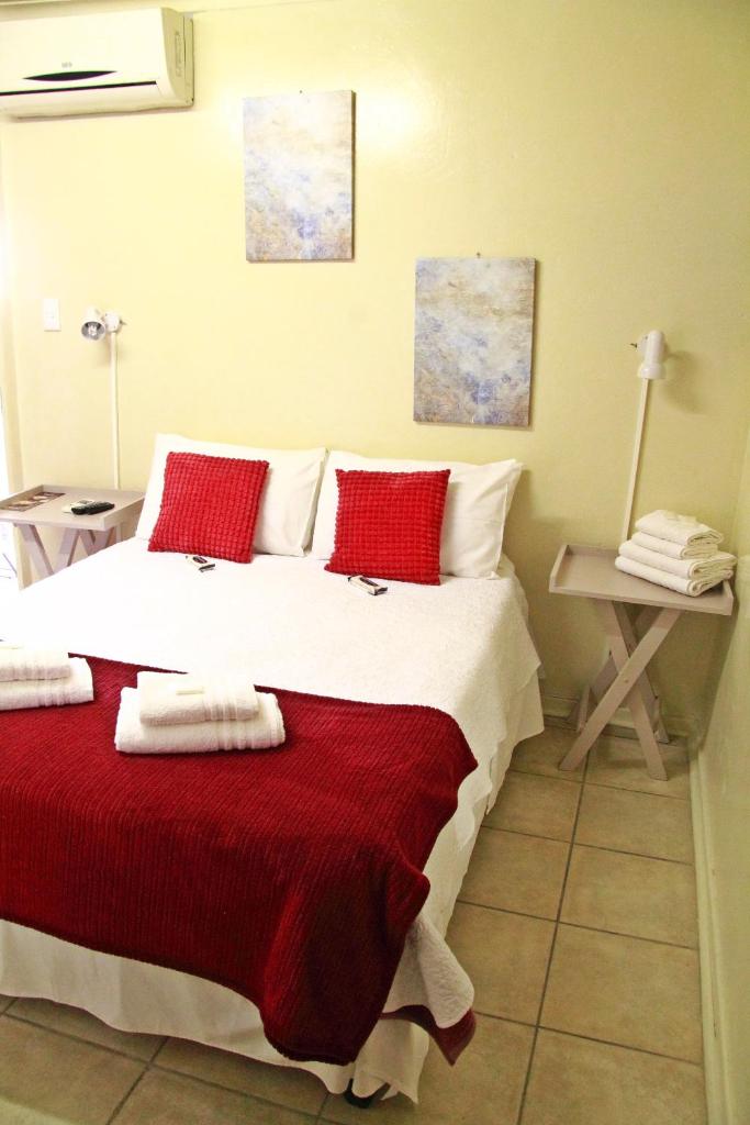 Kaniklani Guest Apartments photo 4