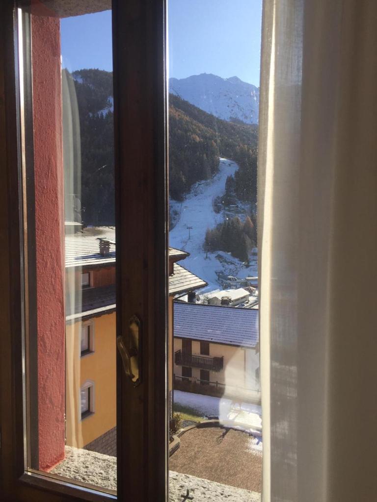Hotel Adamello photo 2