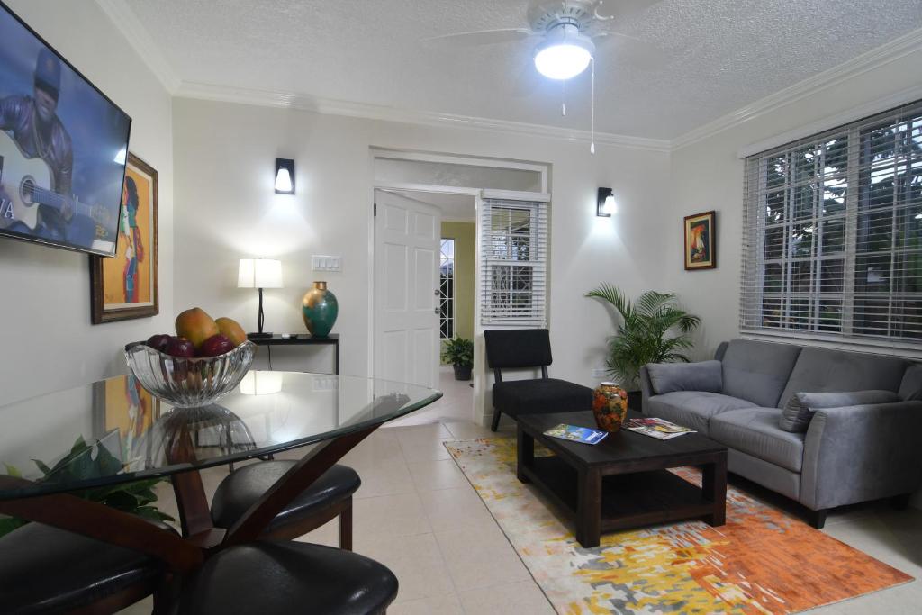 Choose To Be Happy at Gardens of Blissett GOB#1 & GOB #2 - Two Bedroom Apartments photo 2