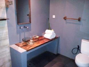JavaCove Beach Hotel photo 3