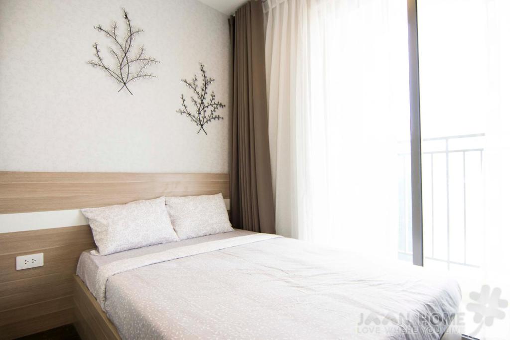 BIG APARTMENT FOR BIG GROUP NEAR BEN THANH MARKET