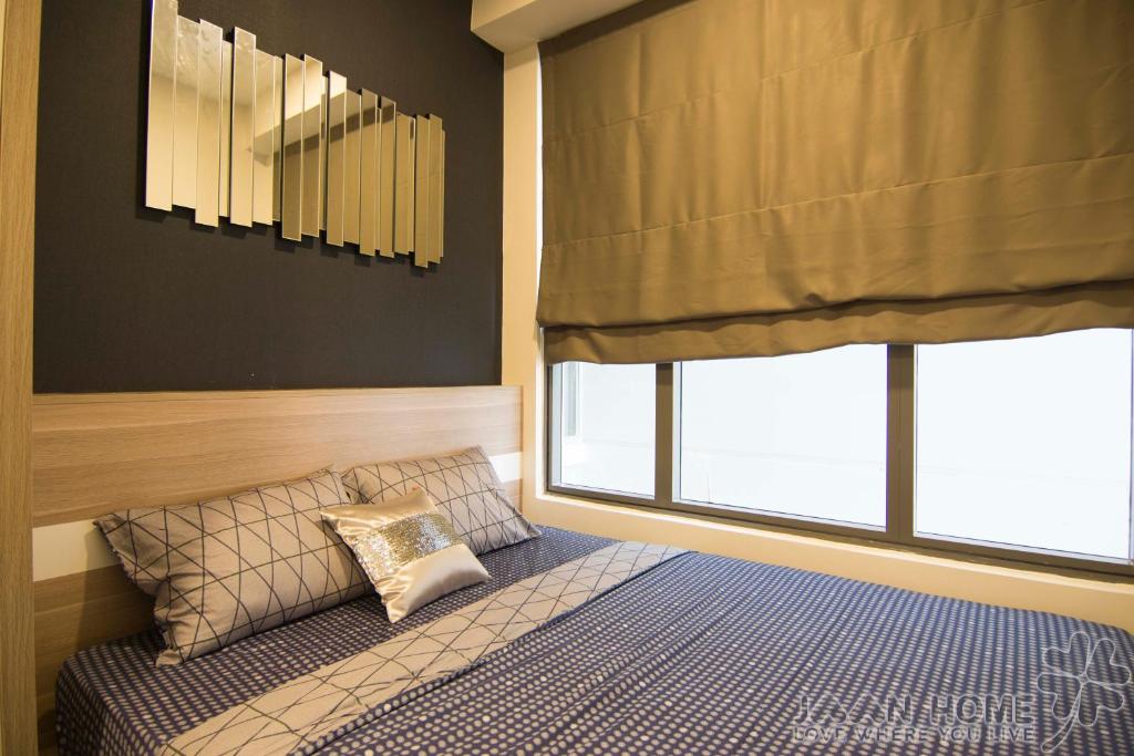 BIG APARTMENT FOR BIG GROUP NEAR BEN THANH MARKET