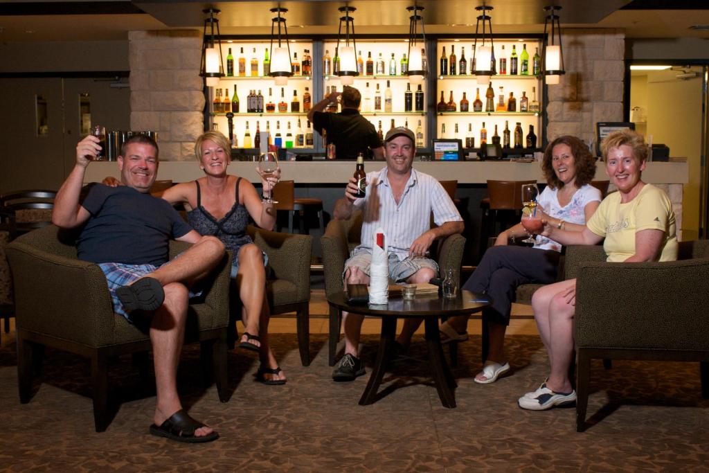 Walnut Beach Resort photo 1