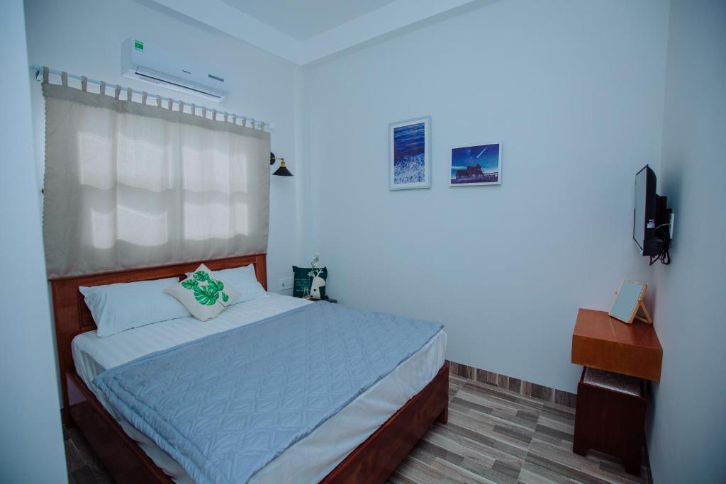 Двухместный (Улучшенный двухместный номер с 1 кроватью), Rome Hostel