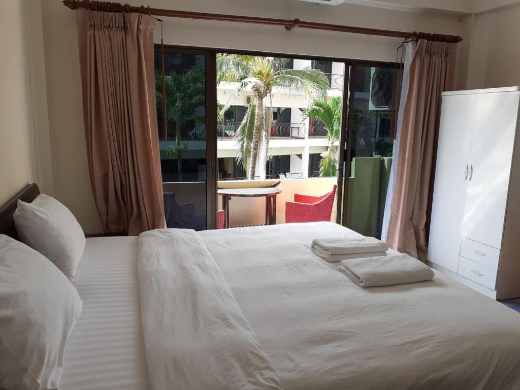 NB House Room Type - Balcony Room