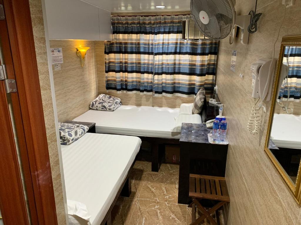 Семейный (Семейный номер), Sleep In Hotel