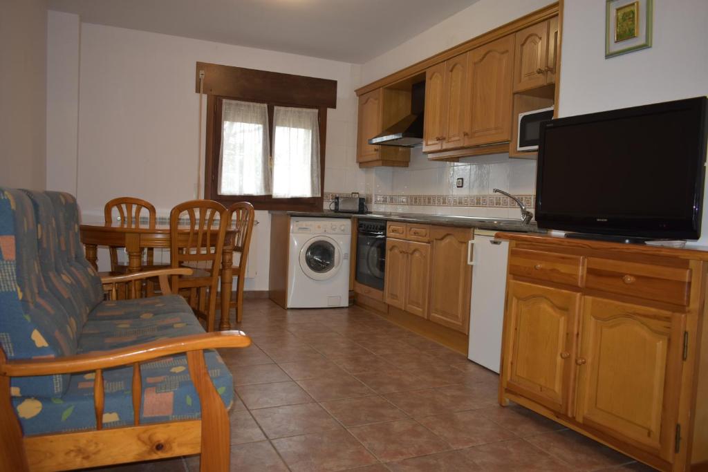 Apartamentos Casa Esperanza - Ordesa photo 3