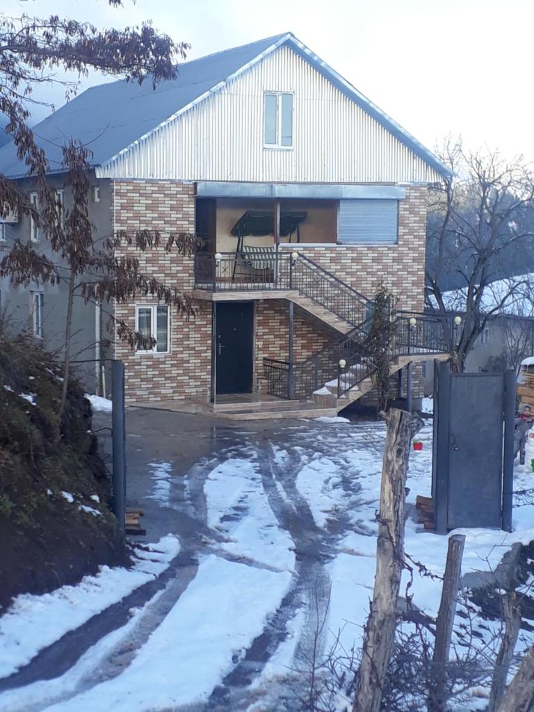 Guest House Karati photo 2