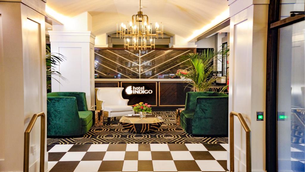 Hotel Indigo Kansas City Downtown, an IHG Hotel image