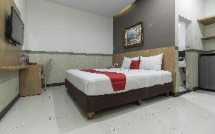 RedDoorz Plus @ Tuparev Cirebon photo 2