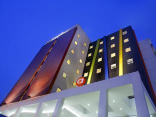Amaris Hotel Bekasi Barat photo 1