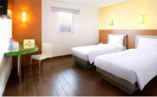 Amaris Hotel Cirebon photo 1