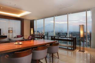 The Luxton Cirebon Hotel and Convention photo 4