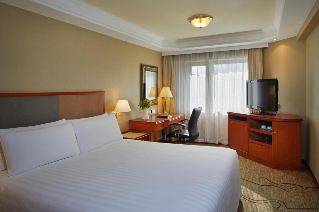 Двухместный (Улучшенный двухместный номер с 1 кроватью), Beijing 5L Hotel