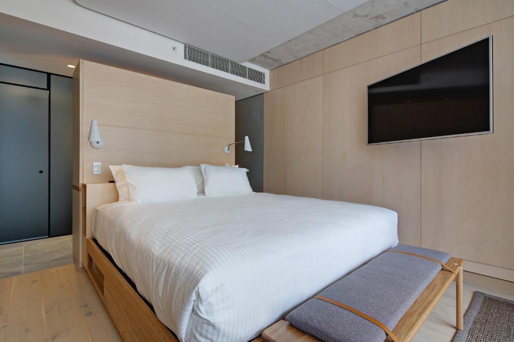 Zara Tower – Luxury Suites and Apartments photo 1