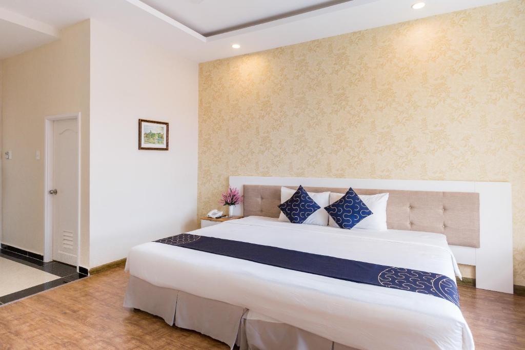 Capital O 585 Saigon Book Hotel Da Lat