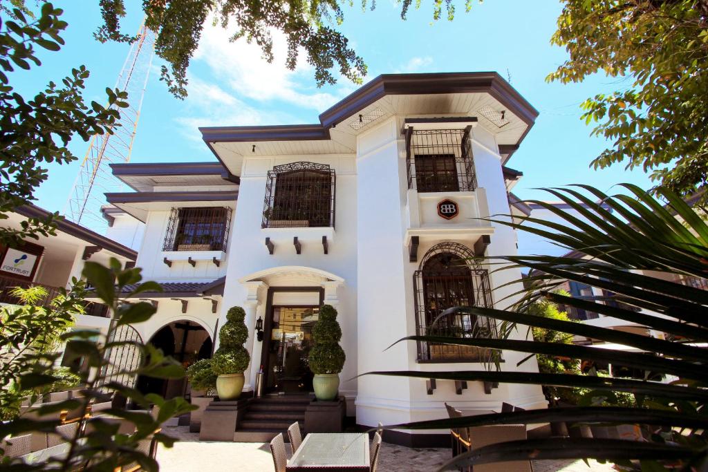 The Bourke Hotel photo 1