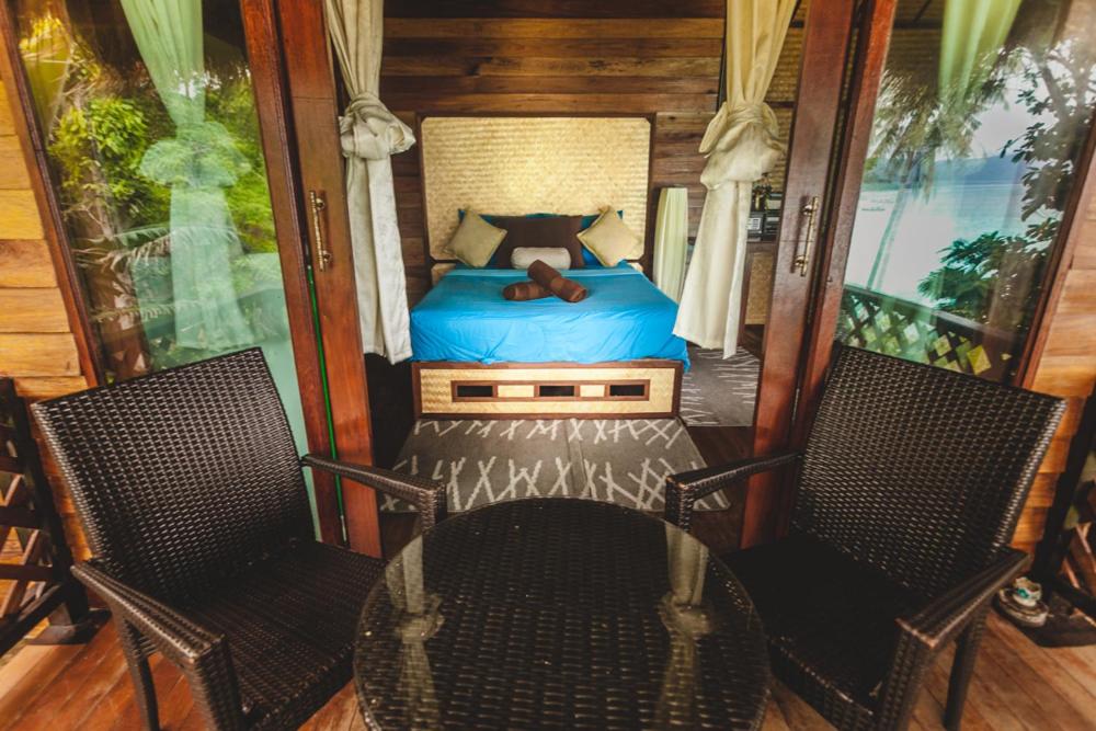 Сьюит (Люкс с кроватью размера «queen-size» и видом на море), The Hut, Koh Lipe