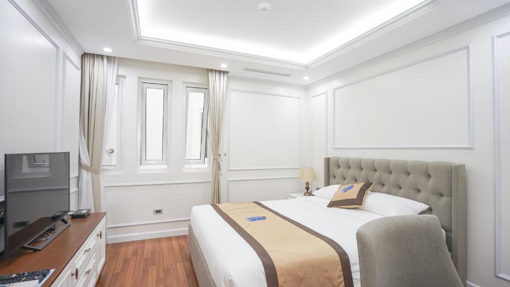 The Sun House Luxury Apt✯2BR✯near Thien Quang lake Hanoi center