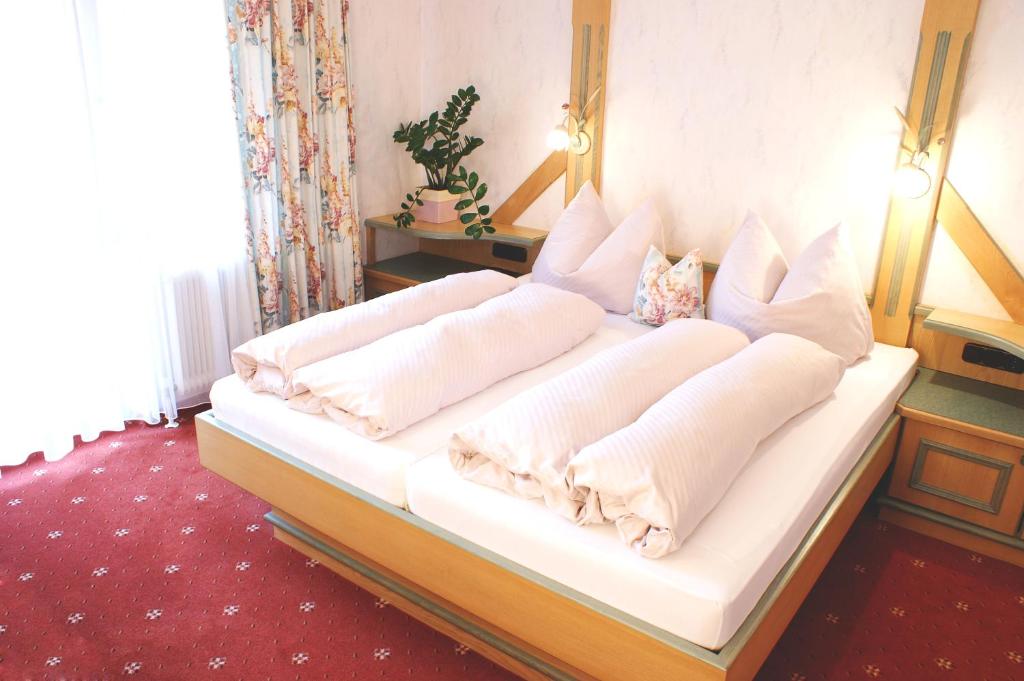 Сьюит (Суперлюкс - Дополнительное здание), Hotel Central