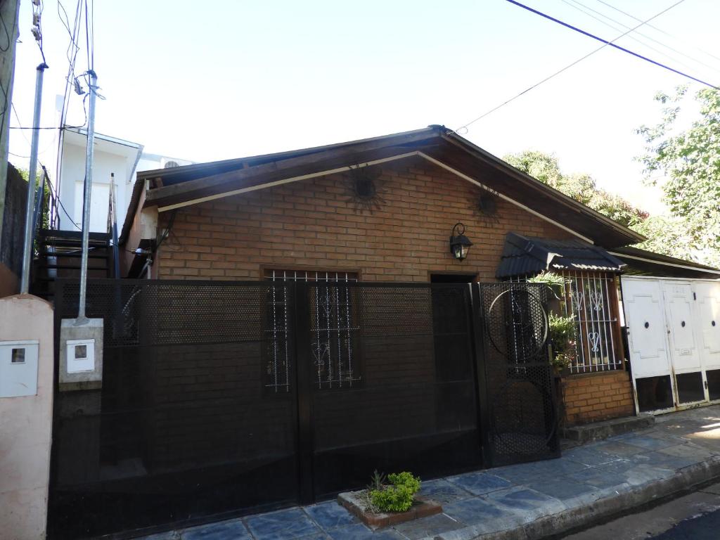 Departamento nuevo,amplio y cercano al centro en Posadas photo 3