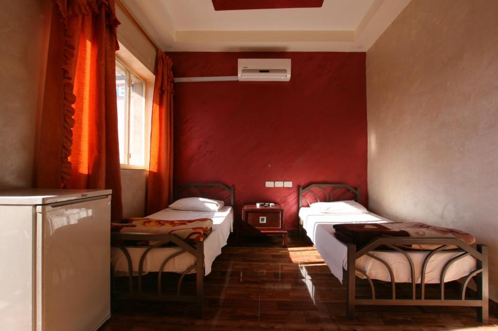Sunrise Hostel photo 4