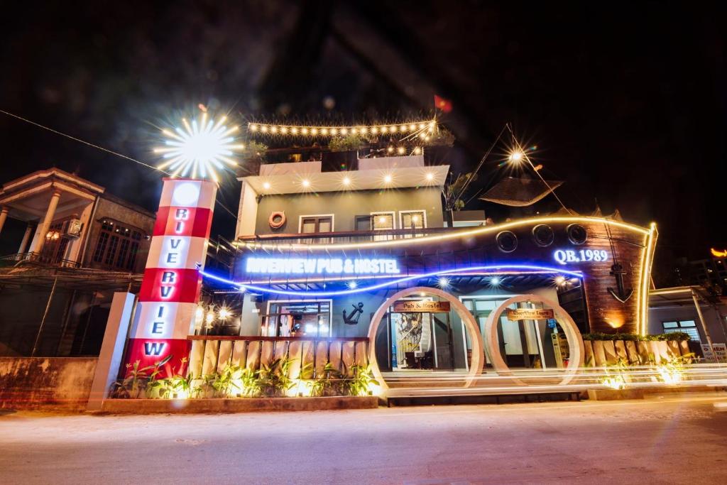 RiverView Homestay 2