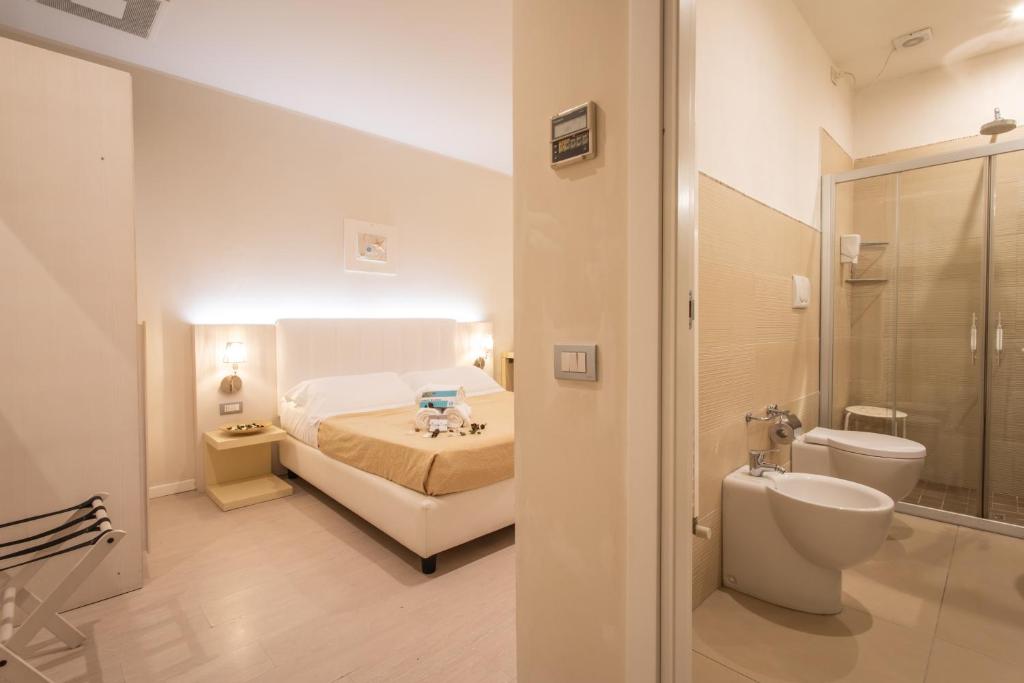 Ferretti Beach Hotel photo 3