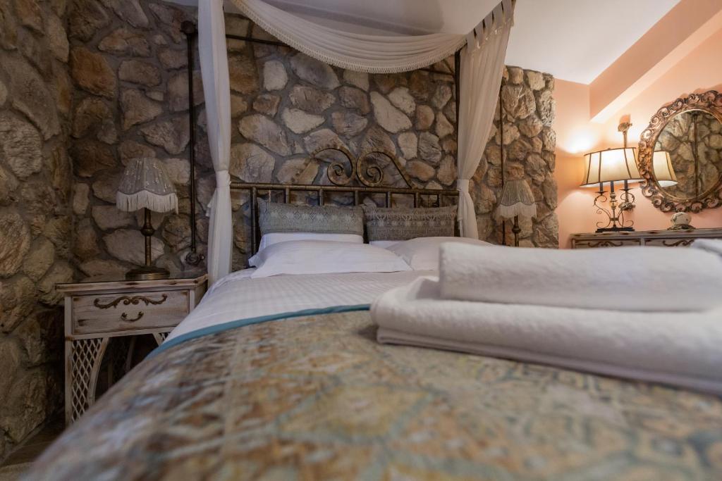 Maria's Boutique Rooms photo 2