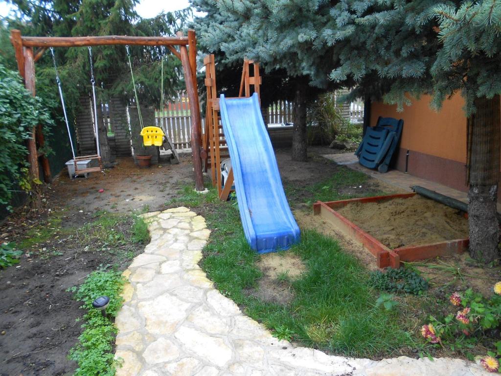 Студио (Номер-студио с террасой), Oázis Apartmanház