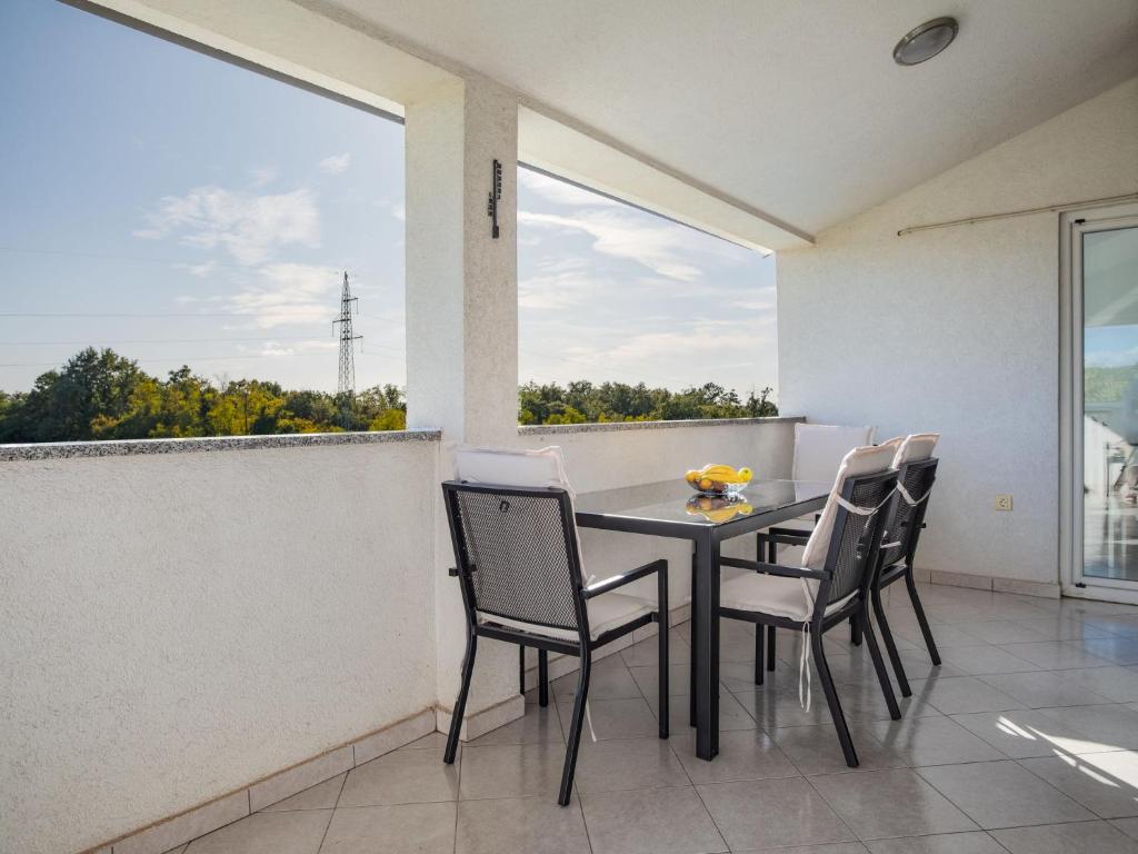 Apartment Heidi-1 by Interhome photo 3