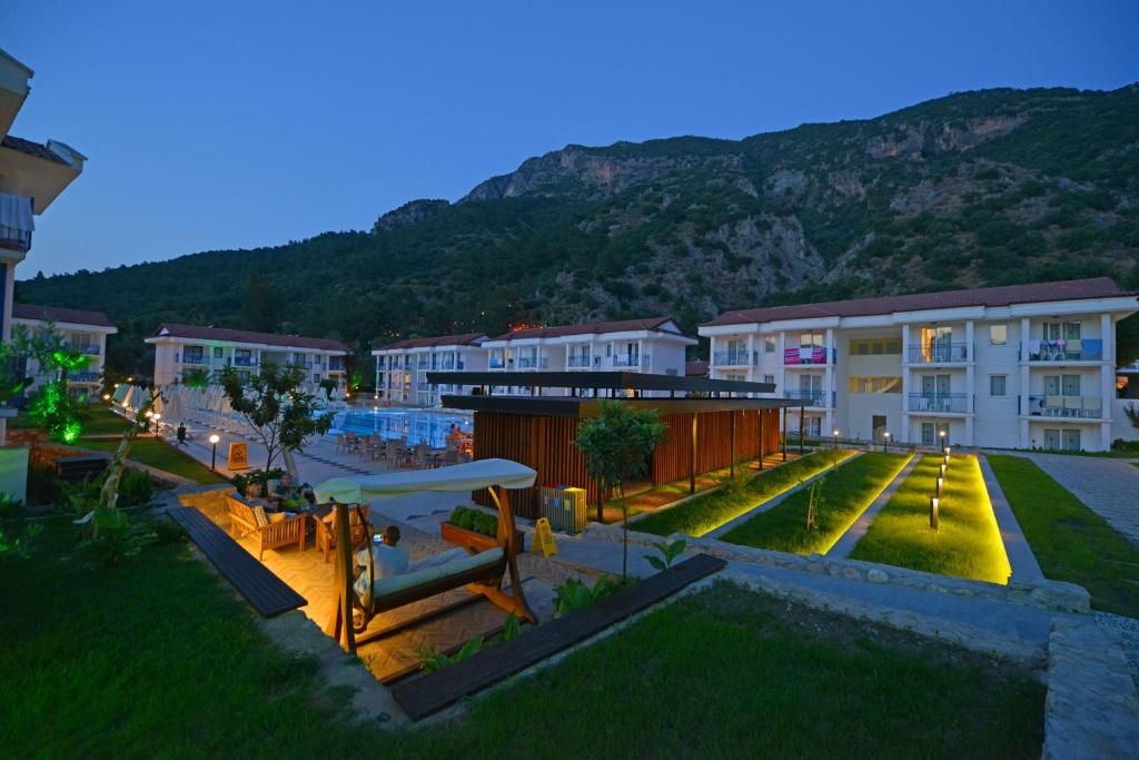 Belcekum Beach Hotel photo 4