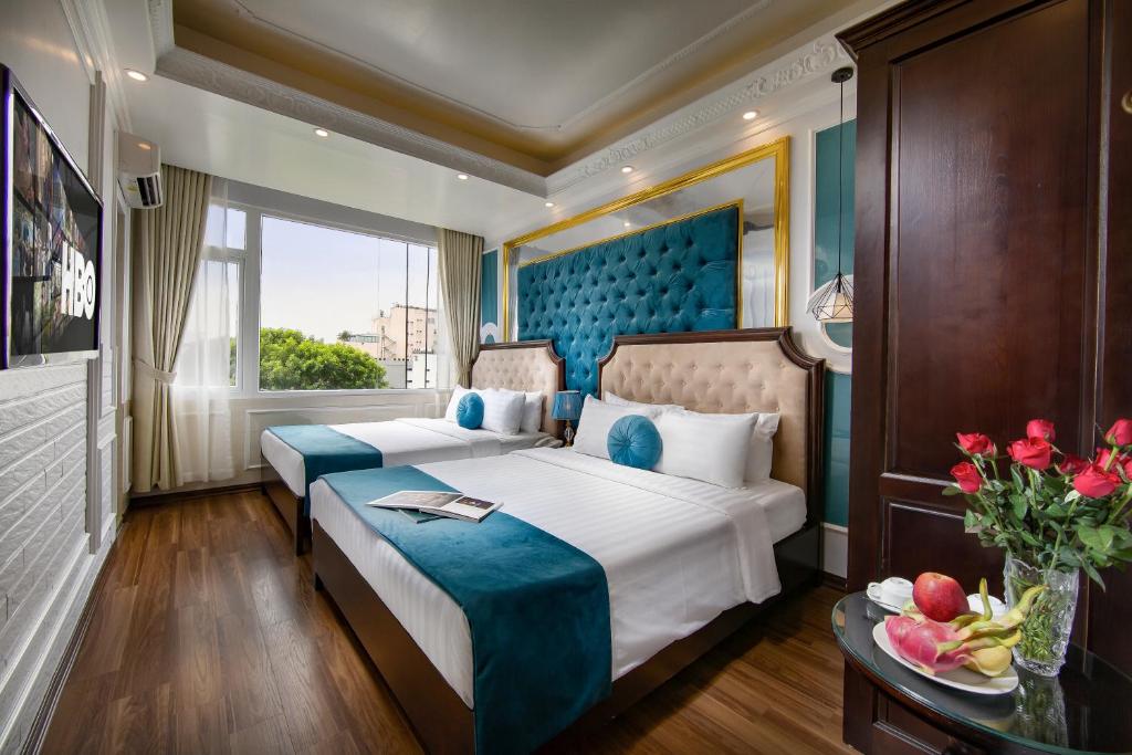 Семейный (Семейный номер Делюкс с большим окном), Hanoi Royal Palace Hotel 2