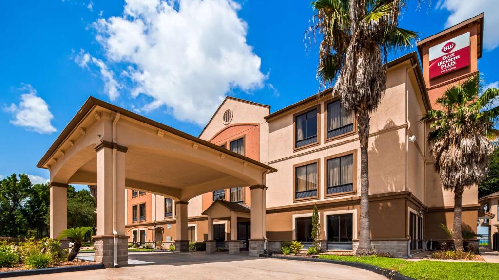 Best Western Plus North Houston Inn & Suites image