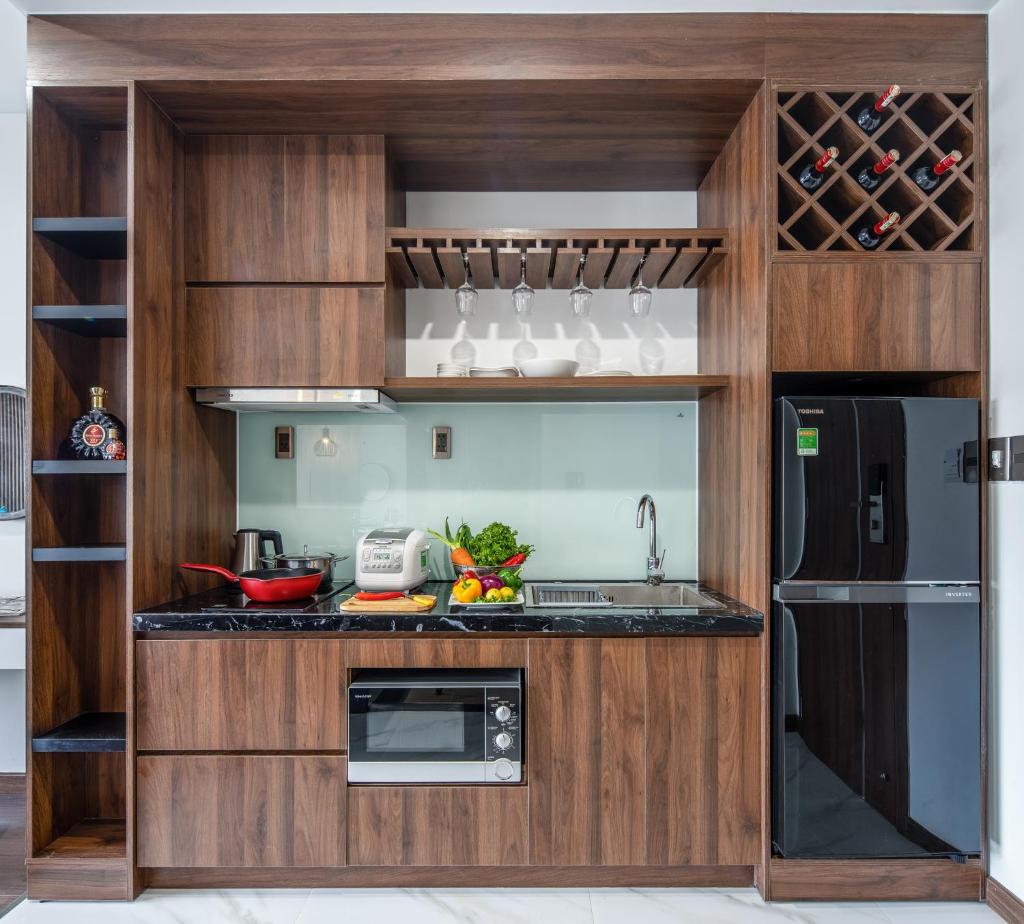 Студио (Deluxe Double Studio with City View), Sharon Hotel and Apartment