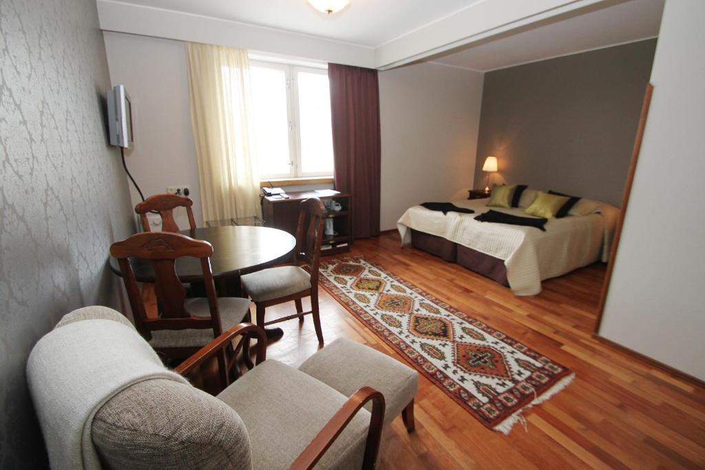 Сьюит (Люкс), Hotel Merihovi