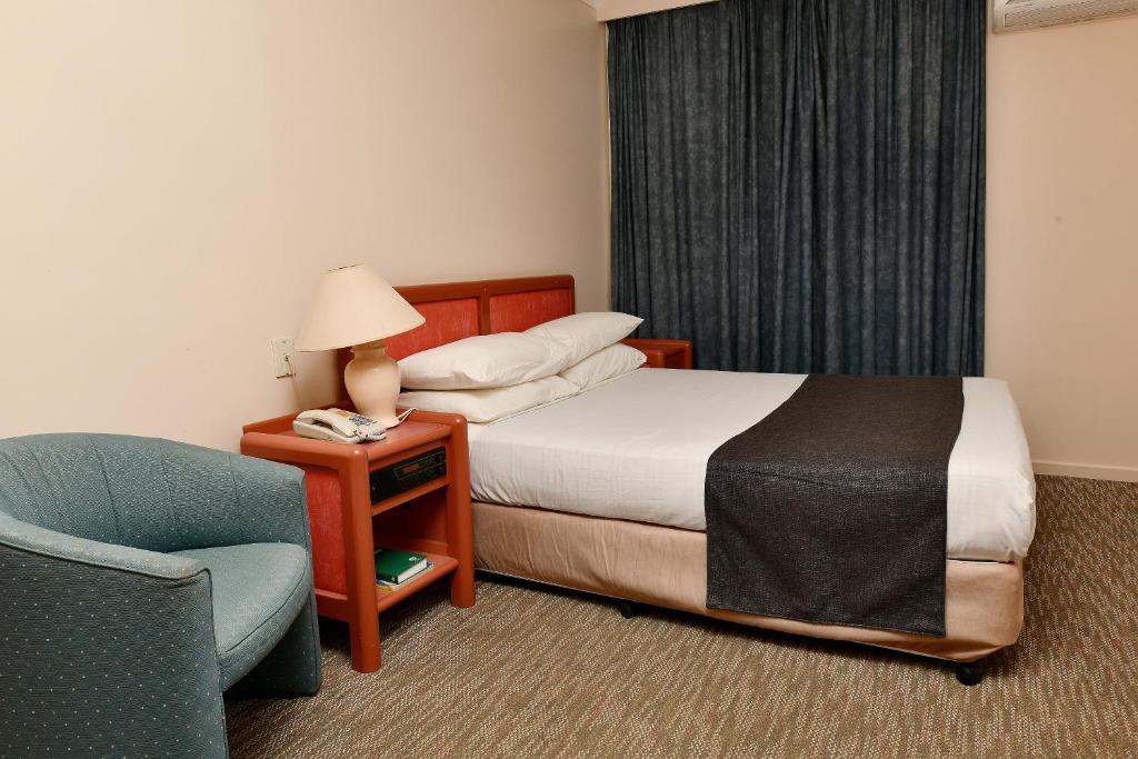 Burke and Wills Motor Inn Room Type - Standard Double Room