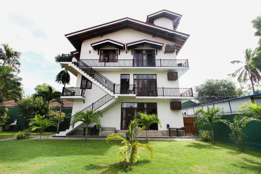Lioni Holidays Villa photo 1