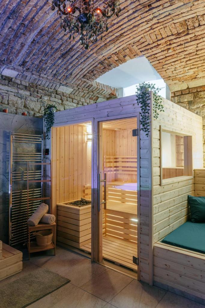 Sauna Central photo 4
