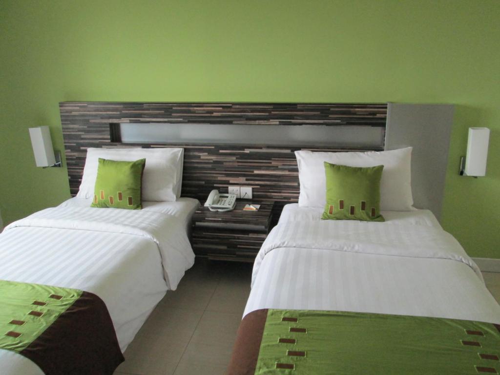 Patra Bandung Hotel photo 1
