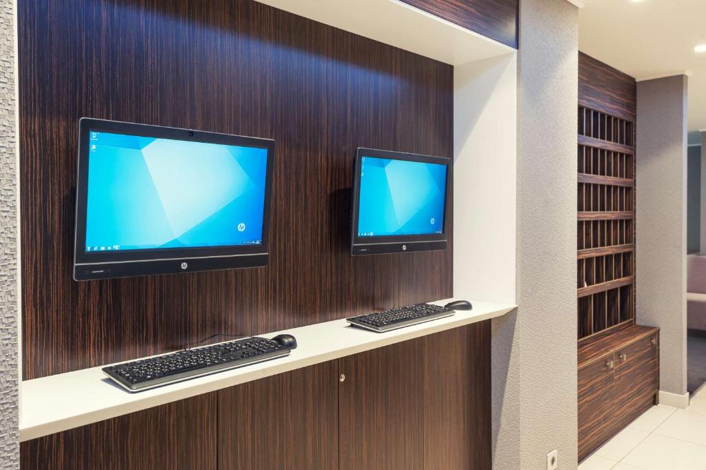 Park Inn by Radisson Hotel Astana photo 3
