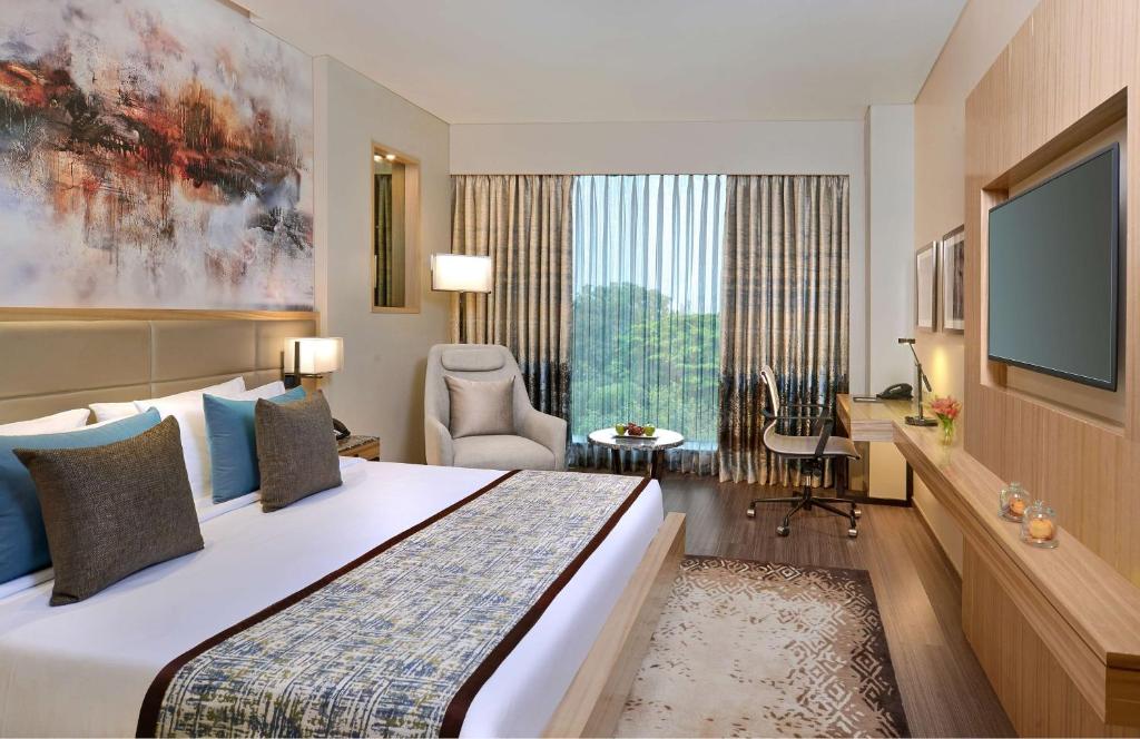 Radisson Mumbai Andheri MIDC photo 3