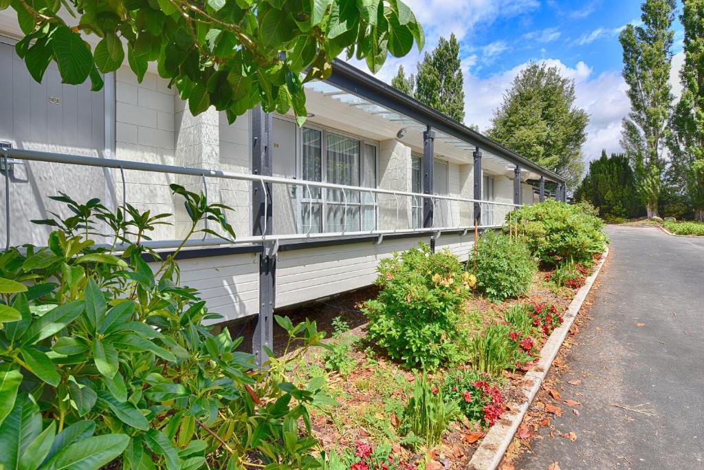 Croydon Lodge photo 1