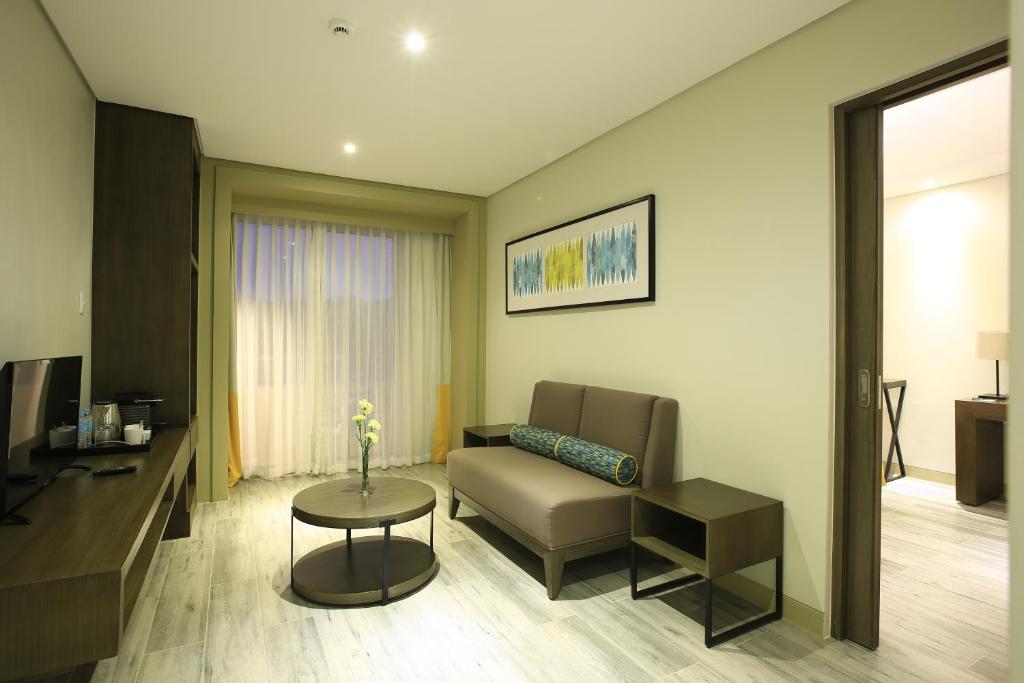 Сьюит (Представительский люкс), Belmont Hotel Boracay