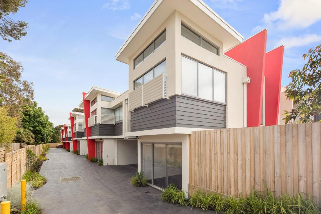 Phillip Island Townhouses photo 2