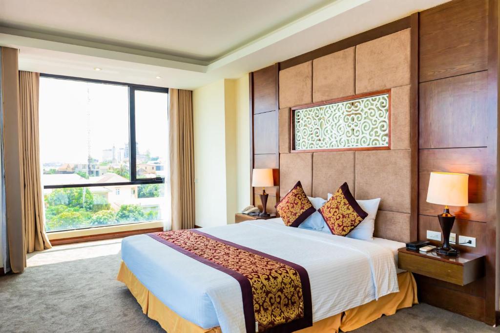 Muong Thanh Holiday Quang Binh Hotel
