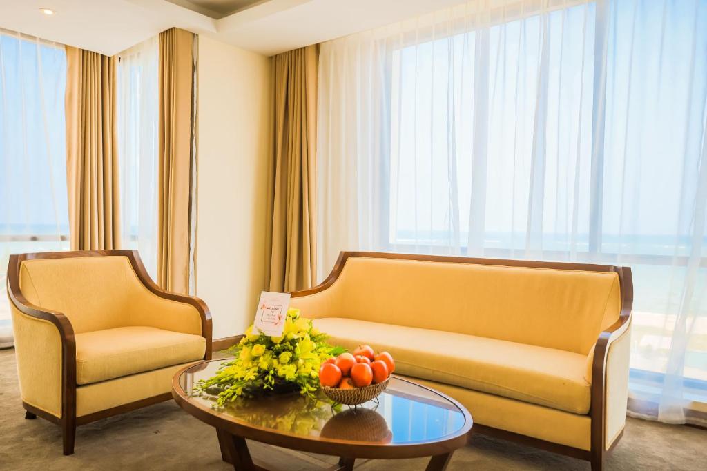 Muong Thanh Holiday Quang Binh Hotel photo 4