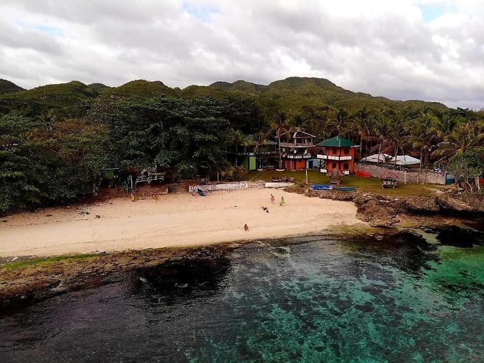 1peace beach resort photo 3